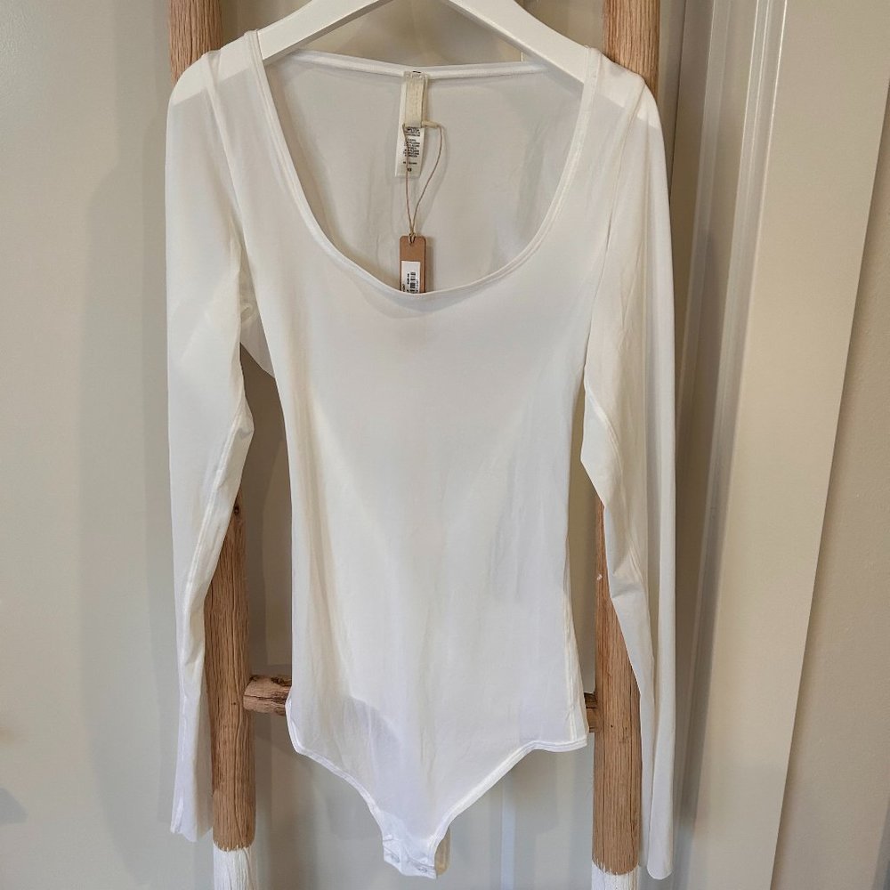 SKIMS Jelly Sheer Long Sleeve Thong Bodysuit - White - Size XS